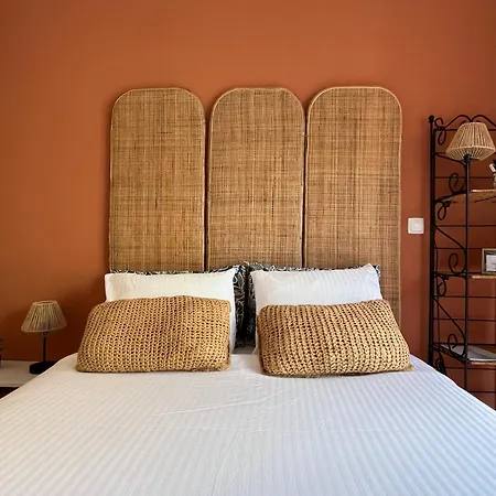 Bed & Breakfast Cosy With Bathroom And Private Access 3*