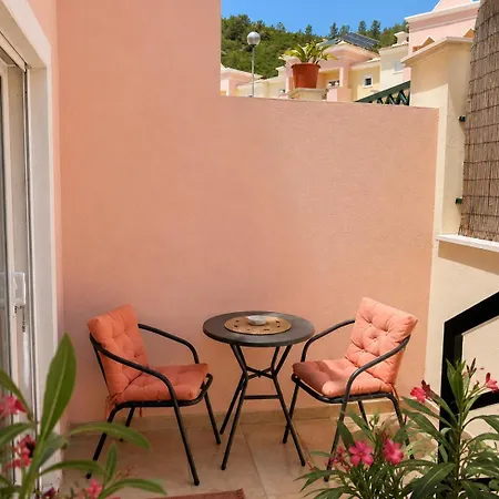 Panzió Cosy With Bathroom And Private Access 3*
